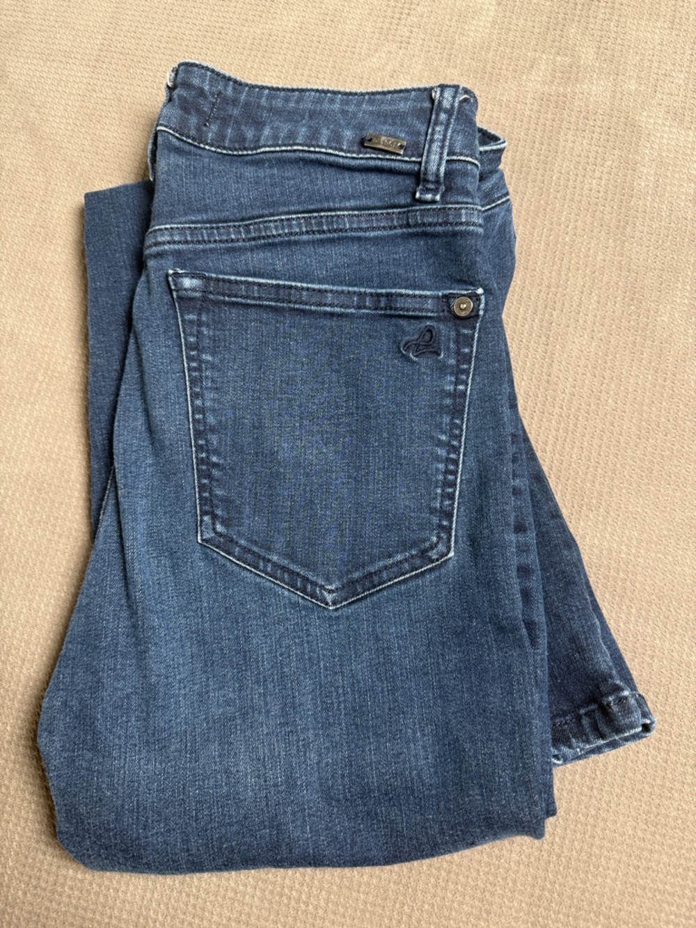 DL1961 Women's Flare Jeans in Dark Blue Denim